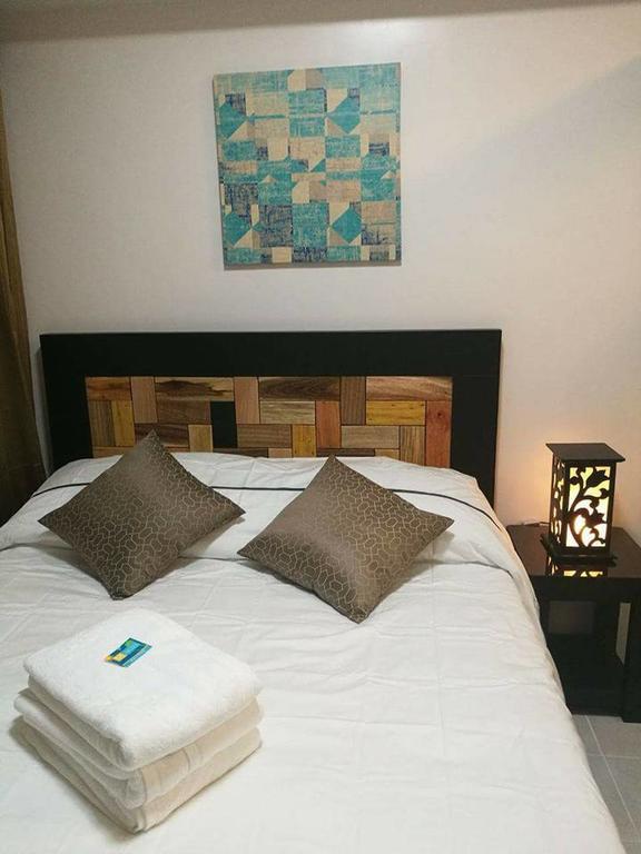 Aaa Condominium Tagaytay City Eksteriør bilde