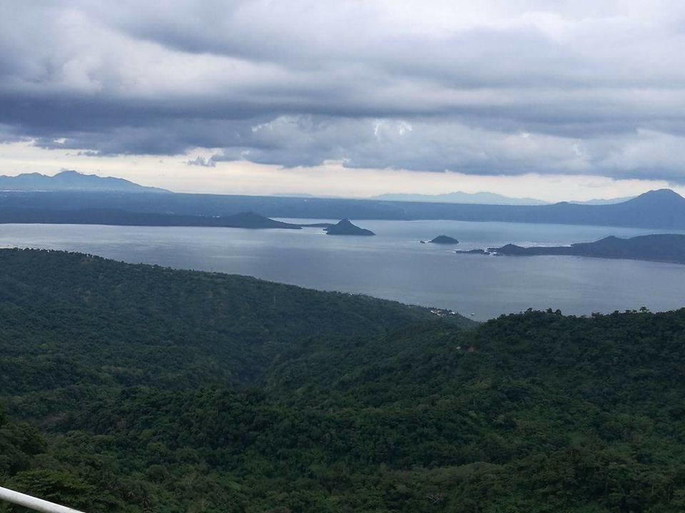 Aaa Condominium Tagaytay City Eksteriør bilde
